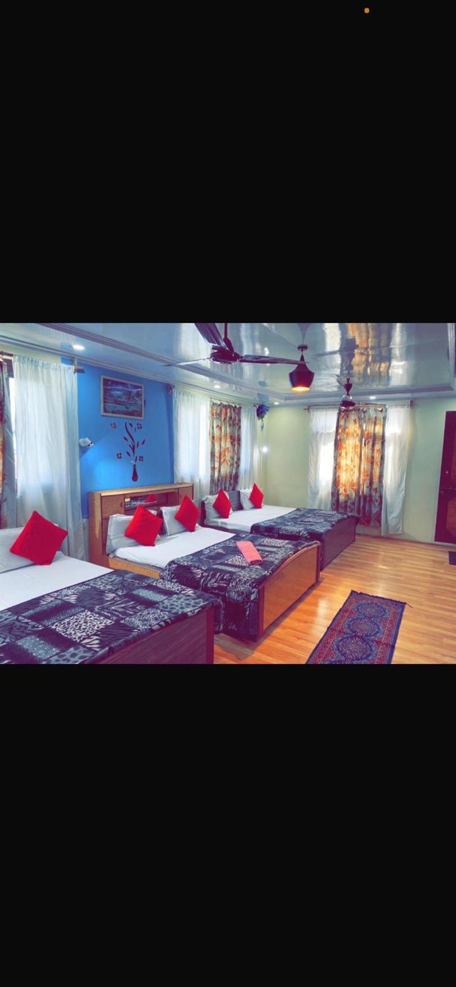 Hotel Young Mamta Srinagar  Exterior photo
